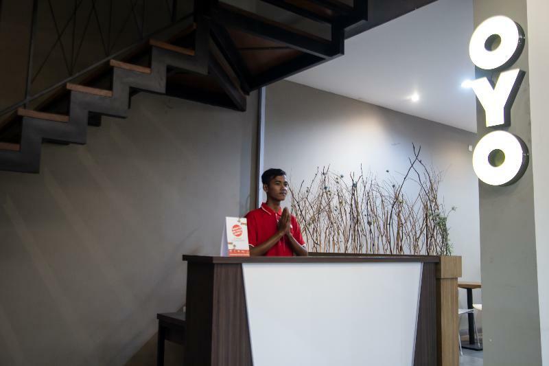 Oyo 535 Cileunyi Syariah Hotel Bandung
