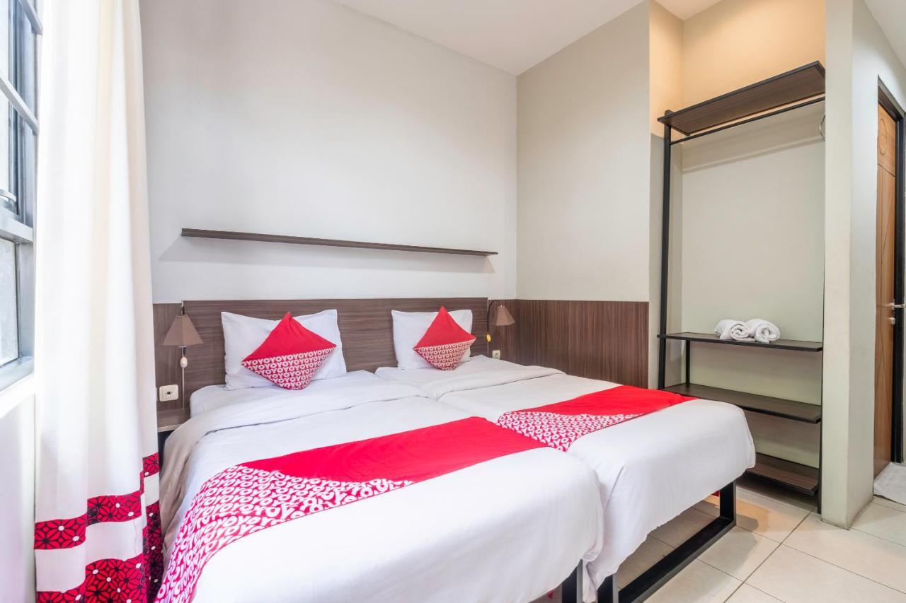 Oyo 535 Cileunyi Syariah Hotel